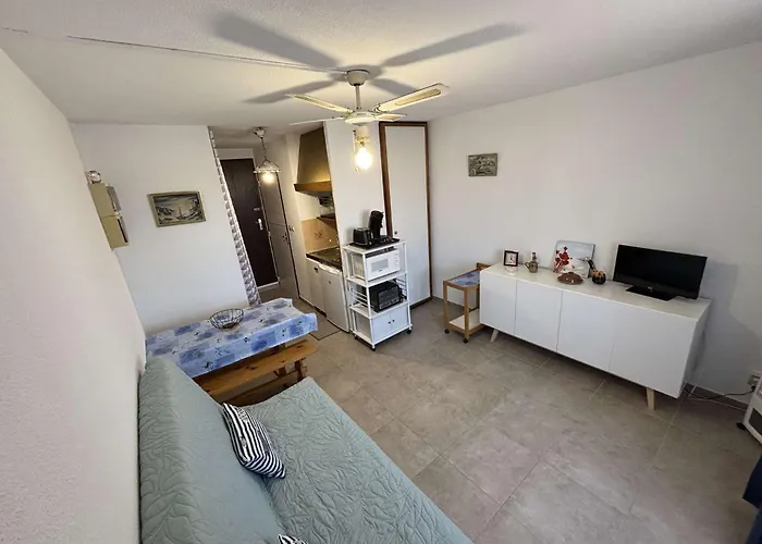 Studio-cabine Port-la Nouvelle Pn290-074 *